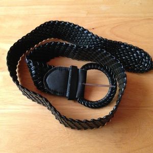 Black plastic faux leather woven belt